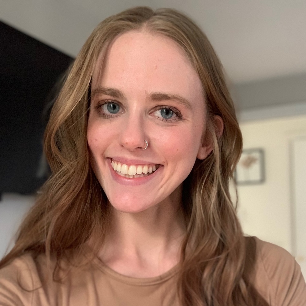 Meet your Posher, Cora